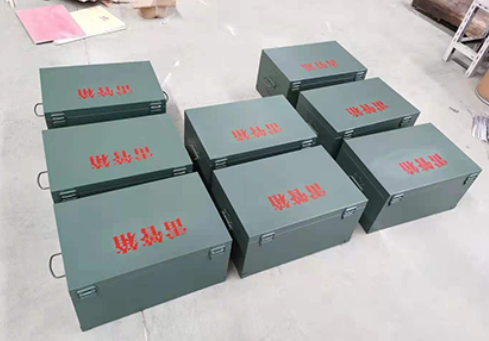 嘉祥炸药箱和雷管箱一般是怎么存放的？