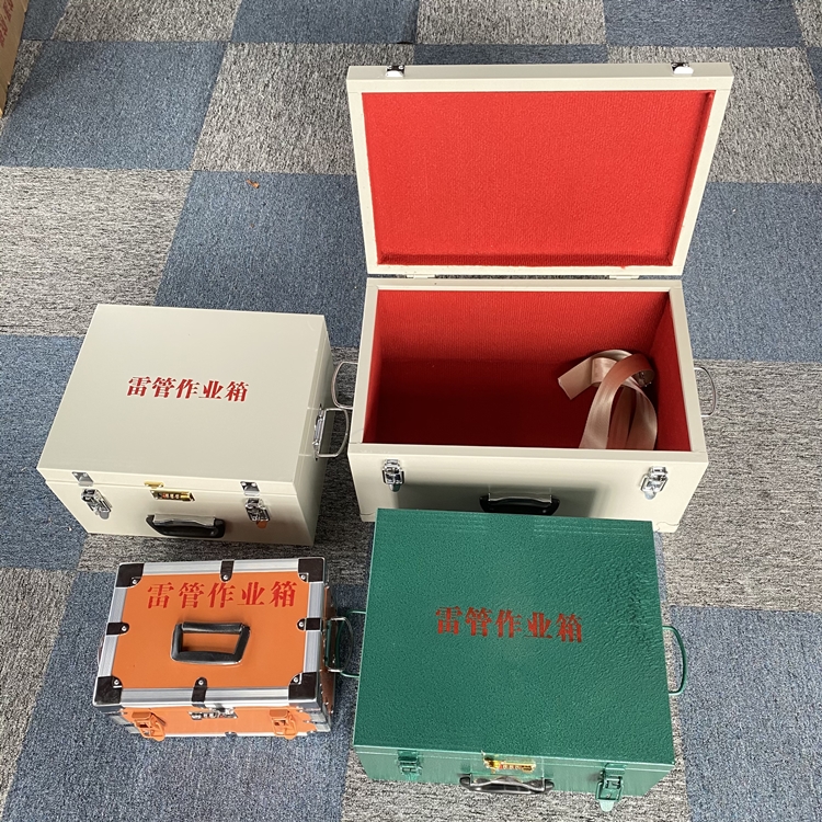 嘉祥爆破工程作业箱如何选择？玻璃钢与传统材质的全面对比